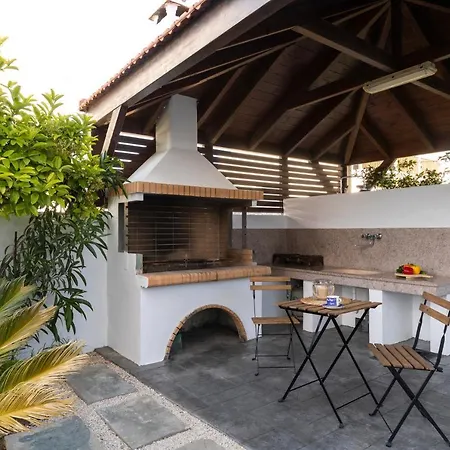 Elena House 2 Tatil Evi Gennadi