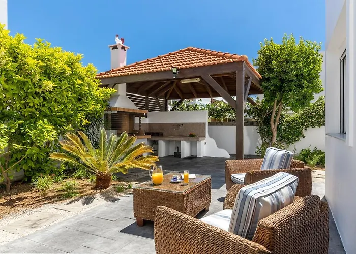 Tatil Evi Elena House 2 Gennadi