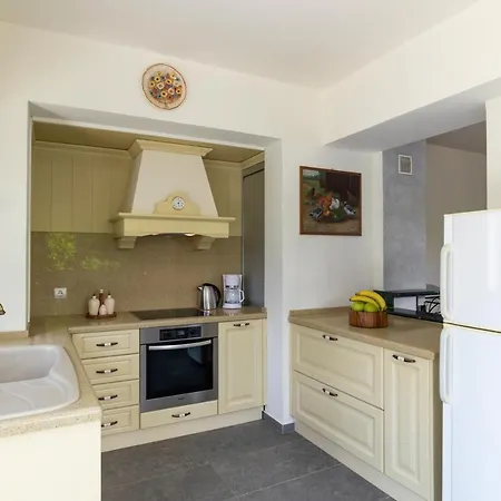 Elena House 2 * Gennadi